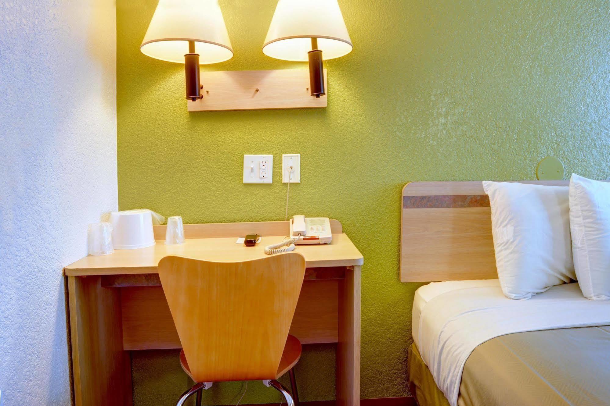 Motel 6-Eugene, Or - South Springfield المظهر الخارجي الصورة